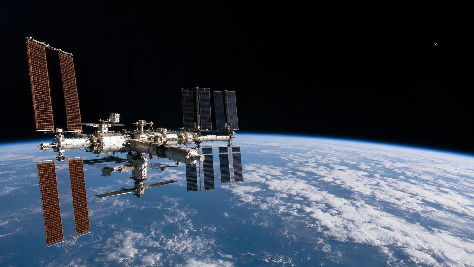 Jak Starlink plánuje bezpečné průlety kolem ISS a Tiangong